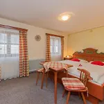 Amosergut Apartament *