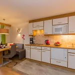 Amosergut Apartament
